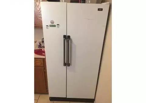 White Side-by-Side Roper Refrigerator